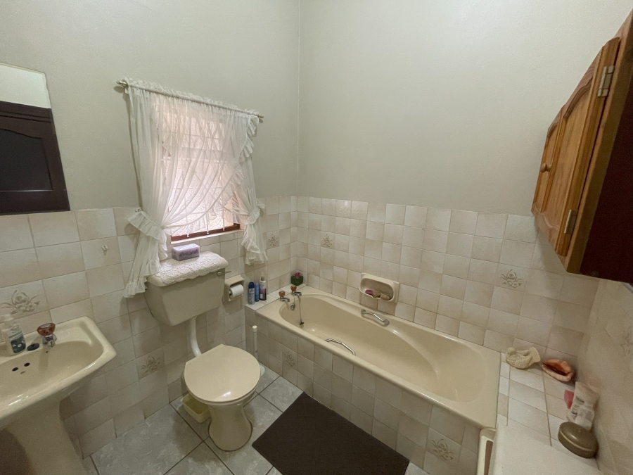 4 Bedroom Property for Sale in Swellendam Western Cape